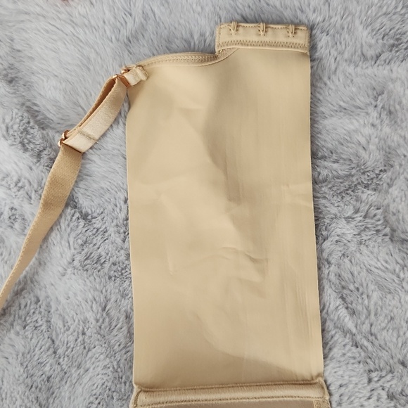 Nwot Maidenform bra size 40B nude color - Picture 8 of 10